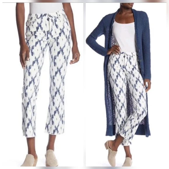 ❤️ FREE PEOPLE HIGH RISE CROP FLARE JEANS - BLUE WHITE INDIGO SKIES IKAT PRINT 6 - Picture 2 of 13